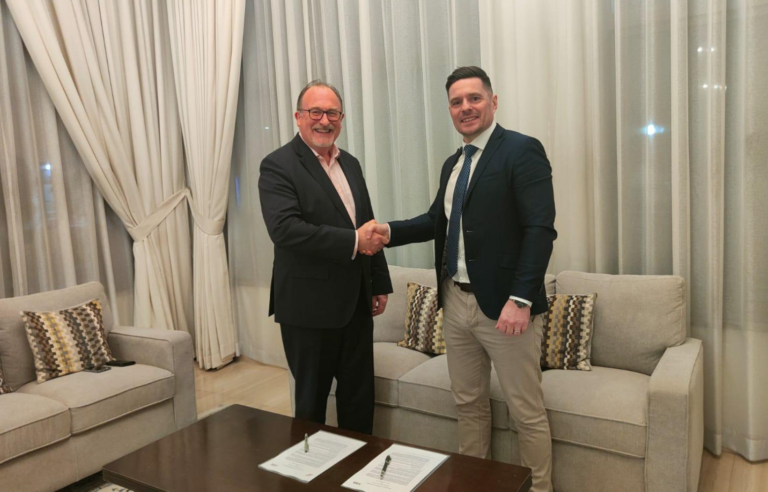 Read more about the article MOU Signing to Deliver Mine Clearance Capability to Ukraine with Pearson Engineering